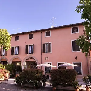 2* Hotel Boutique Corte Malaspina